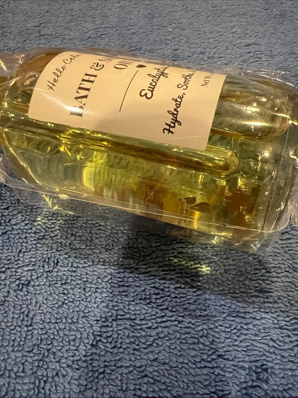 Hello Cela Beauty Eucalyptus Mint Bath & Shower Oil